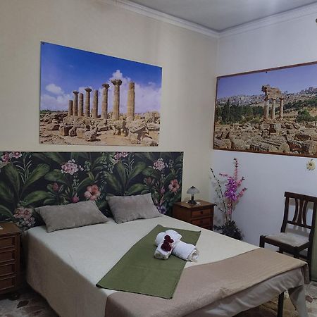 Vigata House Apartment ปอร์โต เอมเปโดเกล ภายนอก รูปภาพ
